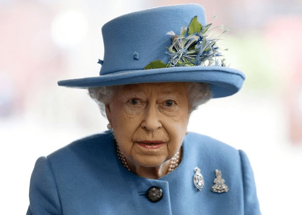 The Paradise Papers reveal that the Queen is the worst parasite of them&nbsp;all