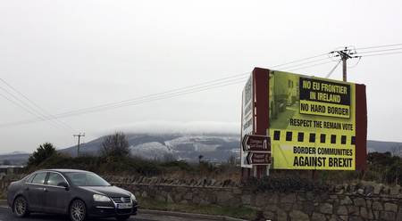 Irish border issue looms large as Brussels sets out Brexit terms – BelfastTelegraph.co.uk