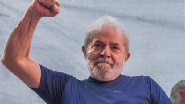 Lula Receives Human Rights Prize from Prison | News | teleSUR&nbsp;English