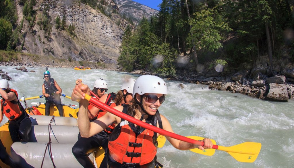 Bucket List Heli Trips That Don’t Involve Skiing | Outside&nbsp;Online