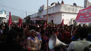 Central Trade Unions in India Led Nationwide Strike Against Govt’s Austerity Measures | News | teleSUR&nbsp;English