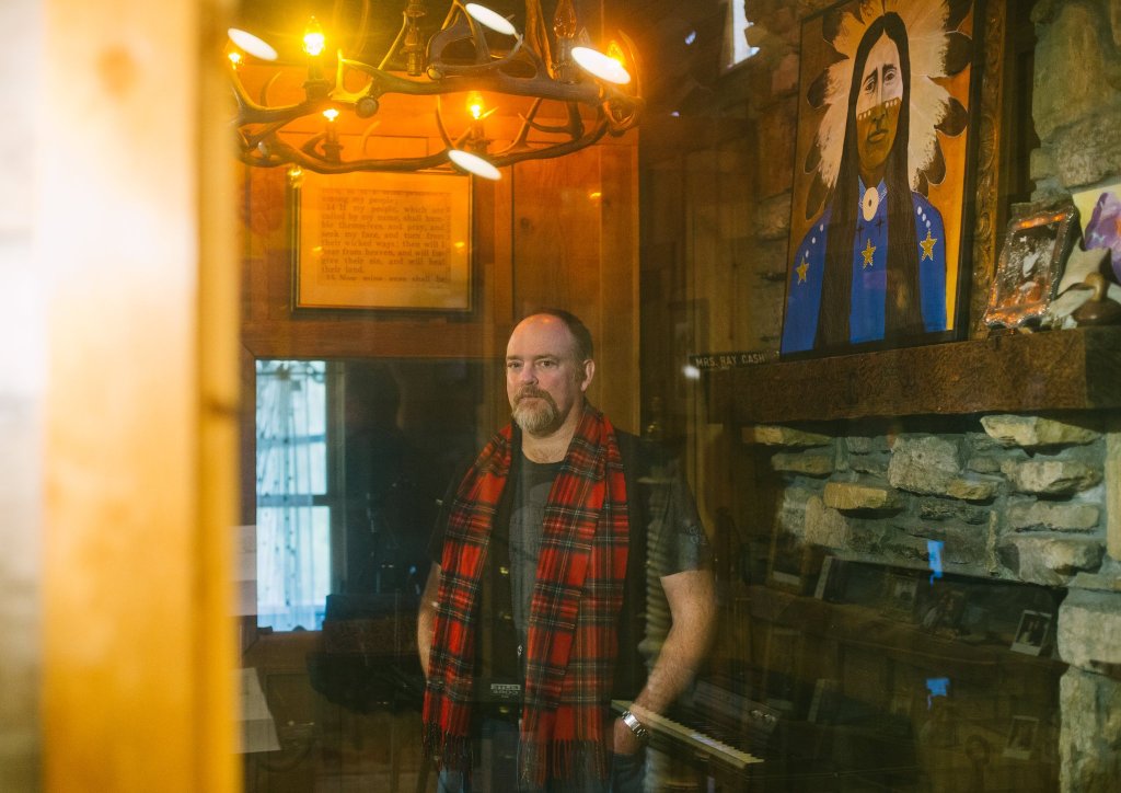 Johnny Cash’s Poems Get a Second Life as Songs – The New York&nbsp;Times