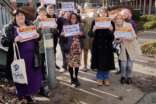 Half a million children in poverty because of Tory pay and benefit&nbsp;cuts