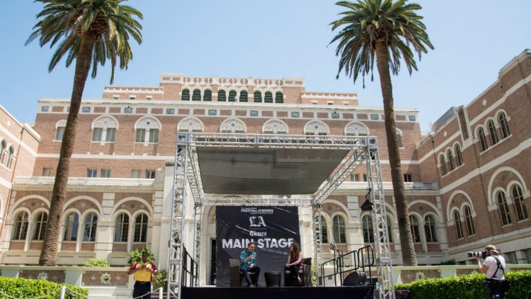 Graphic Novelists Argue Medium Is “Twice as Hard” to Create Than Prose or Scripts | Hollywood&nbsp;Reporter