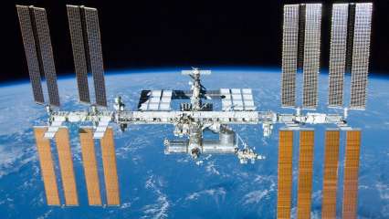 NASA astronauts on ISS conduct first spacewalk of&nbsp;year